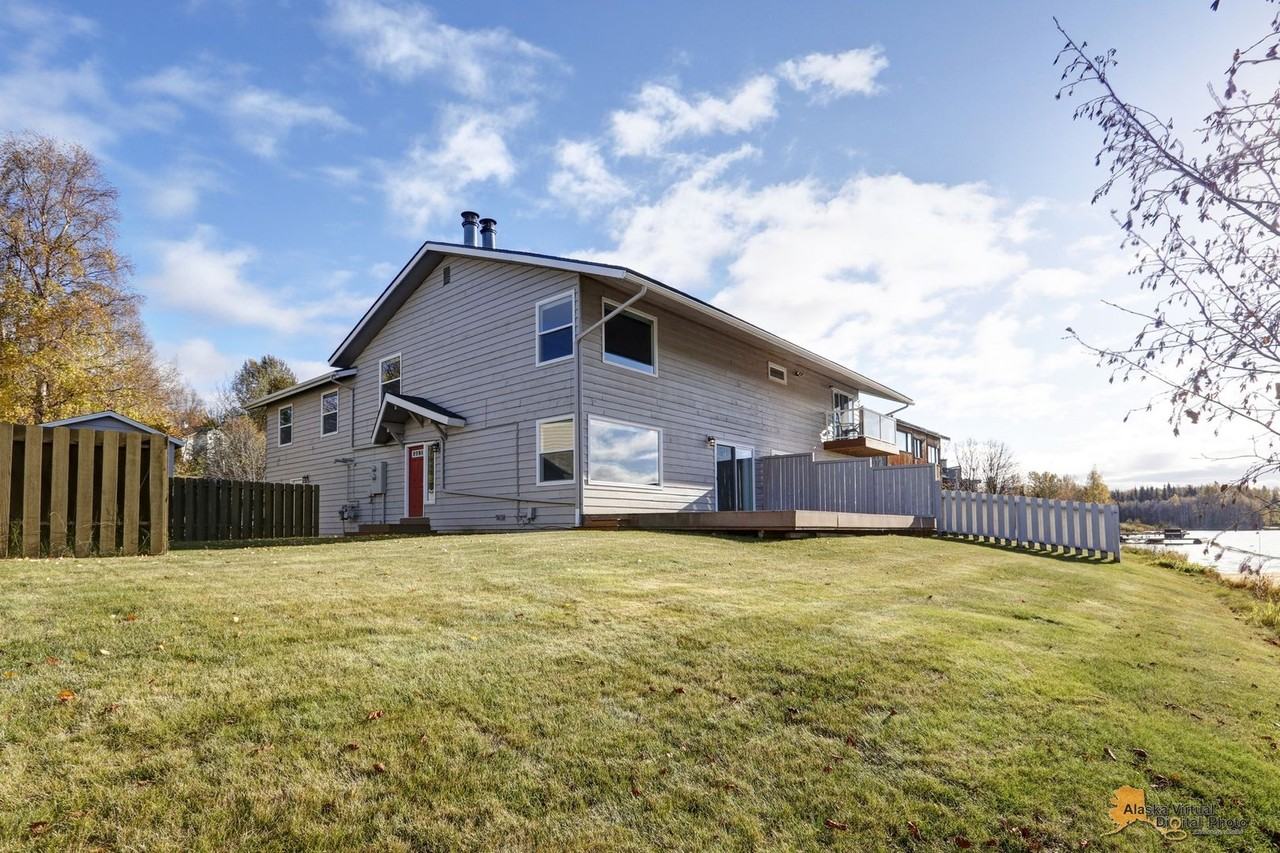 2356 Canary Ct - Photo 2 of 49