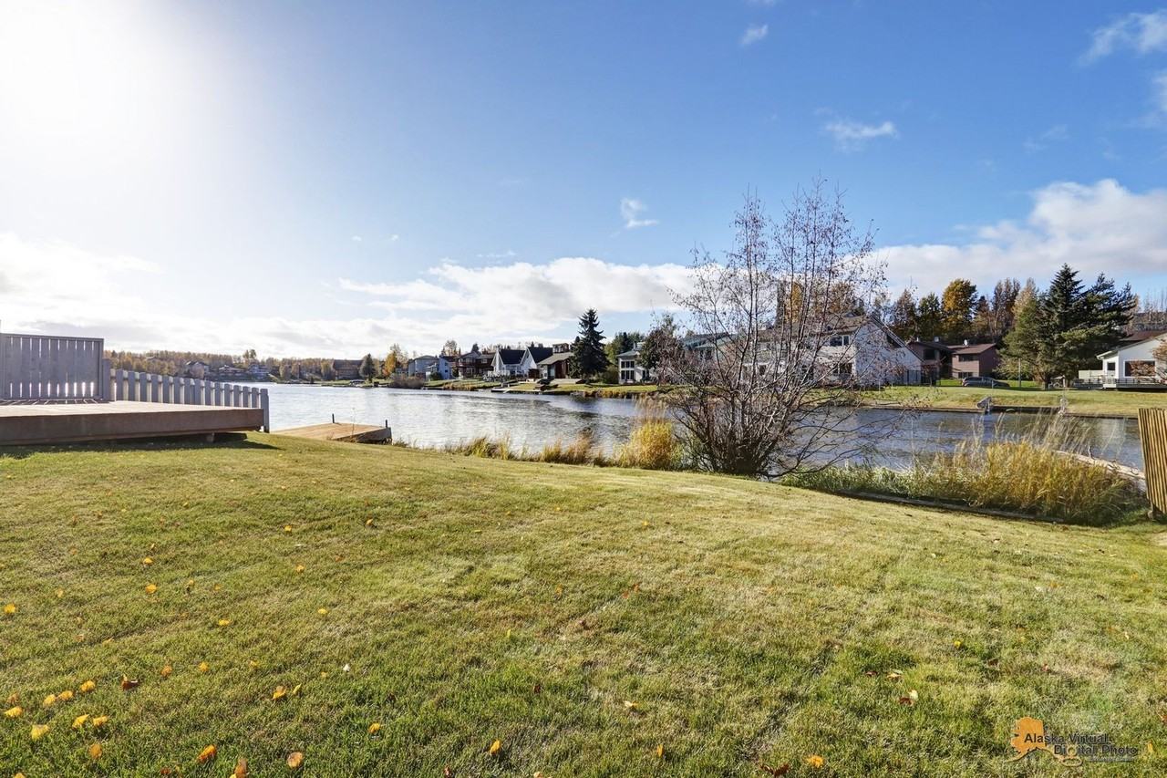 2356 Canary Ct - Photo 3 of 49