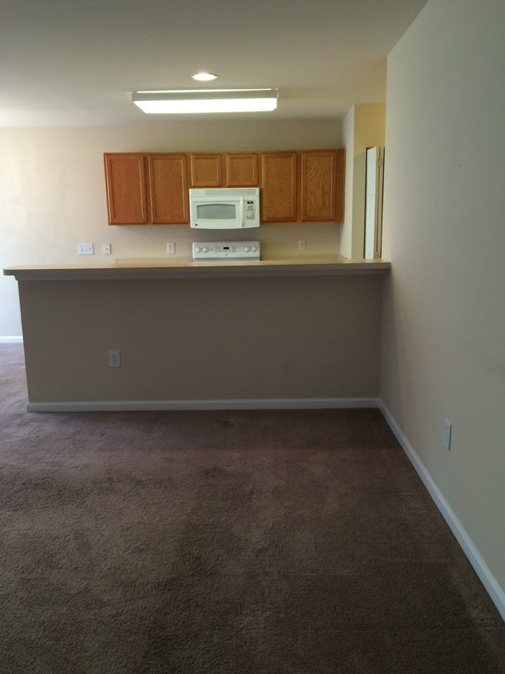 2525 Whetstone Ln - Photo 5 of 11