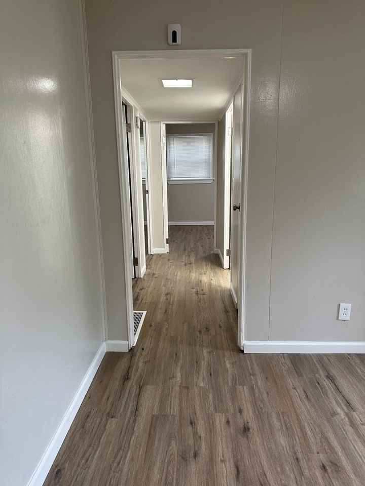 6265 Tyndall Dr - Photo 4 of 17