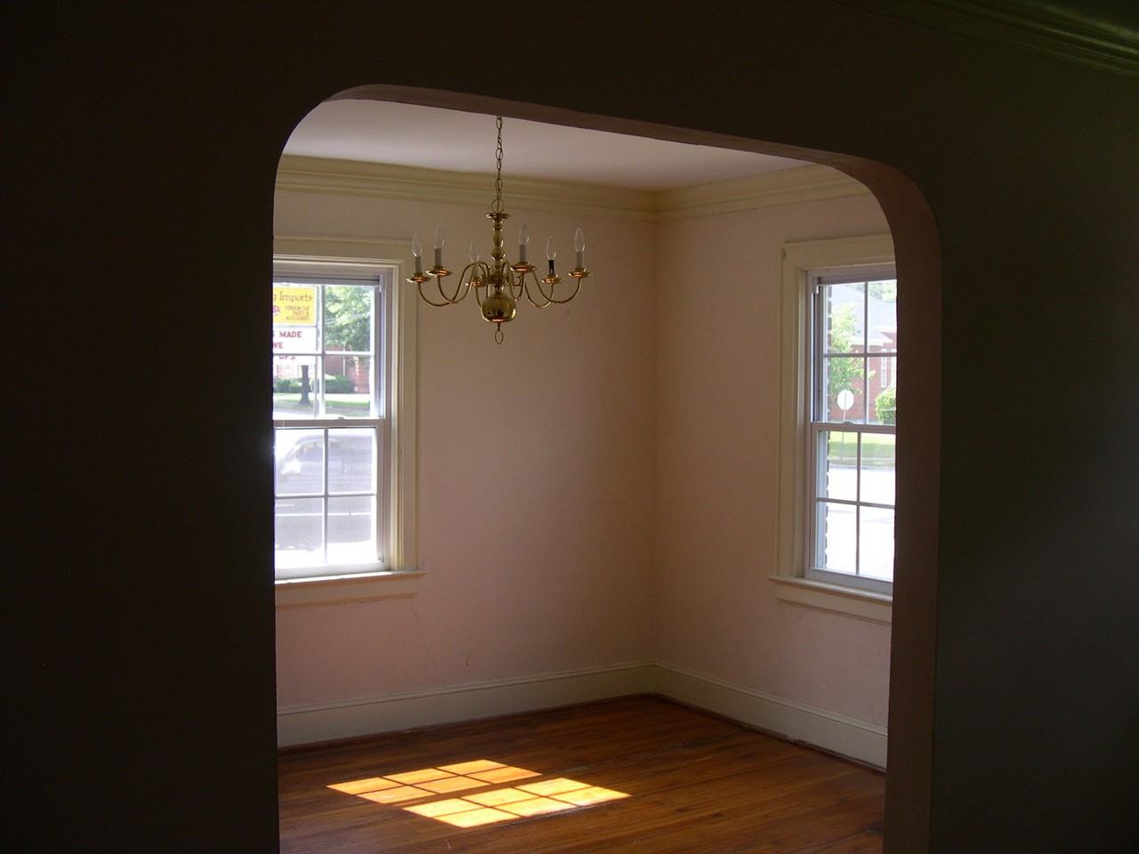 1826 Central Ave - Photo 3 of 11