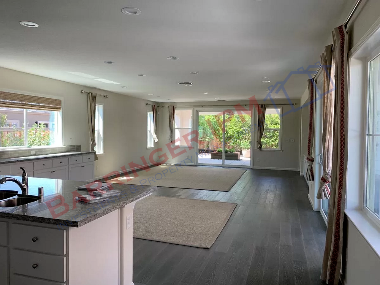 3931 Comstock Pl - Photo 3 of 29