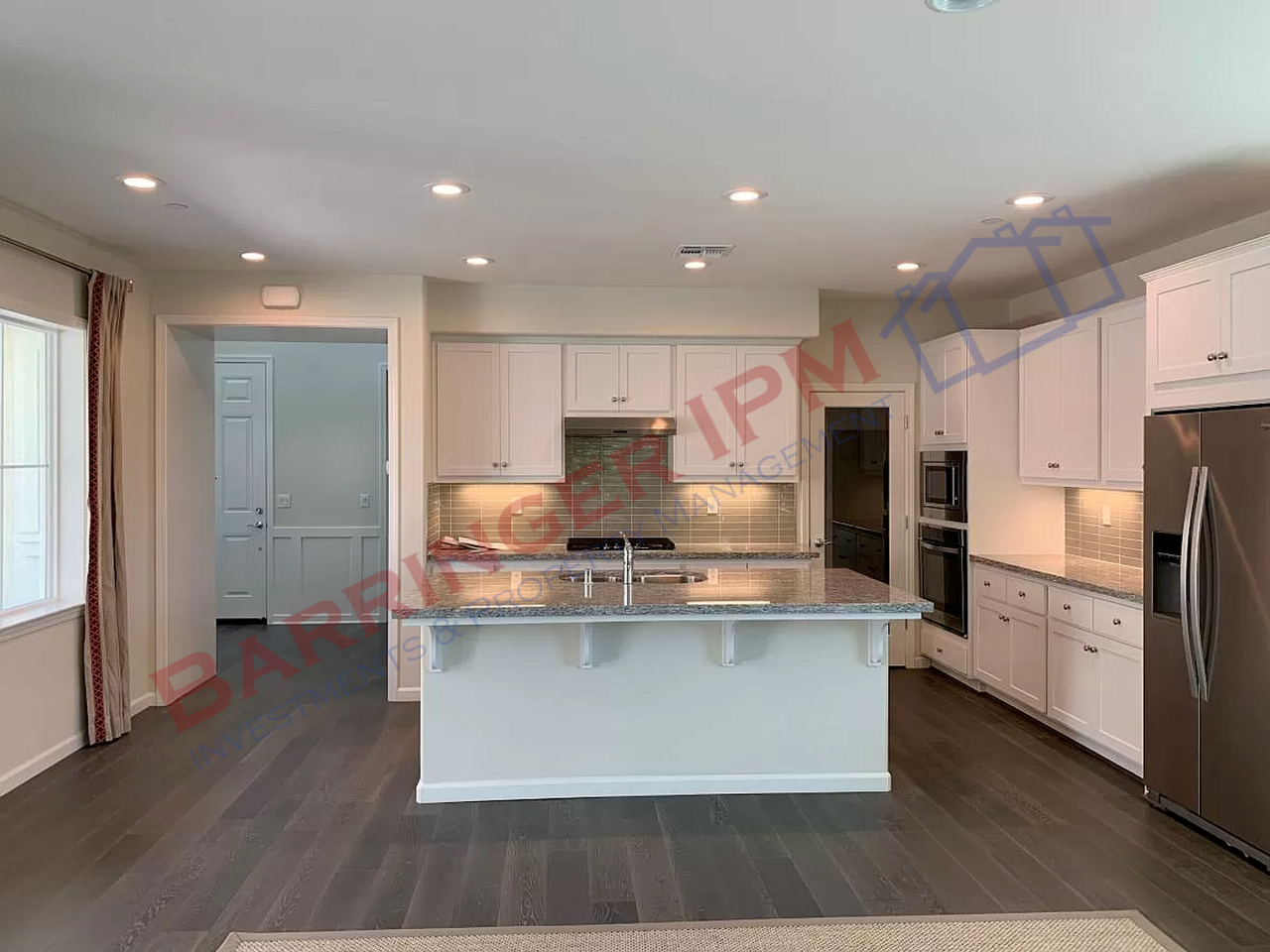 3931 Comstock Pl - Photo 6 of 29