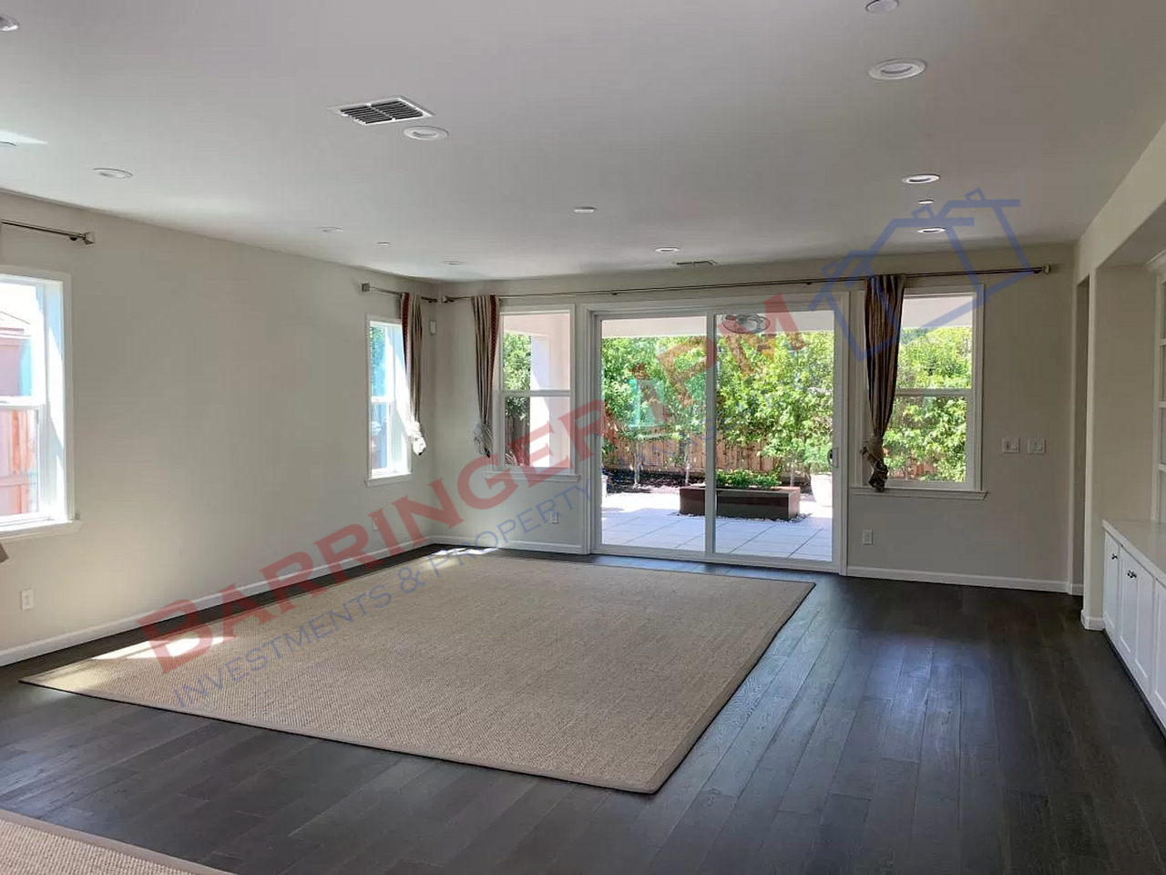 3931 Comstock Pl - Photo 7 of 29