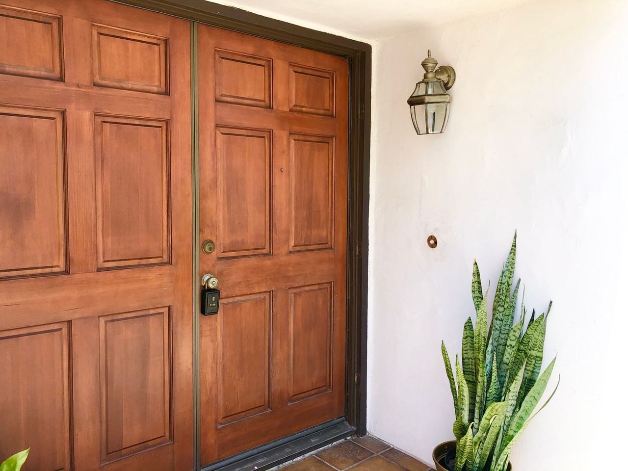1789 Woodbrook Ln - Photo 4 of 50