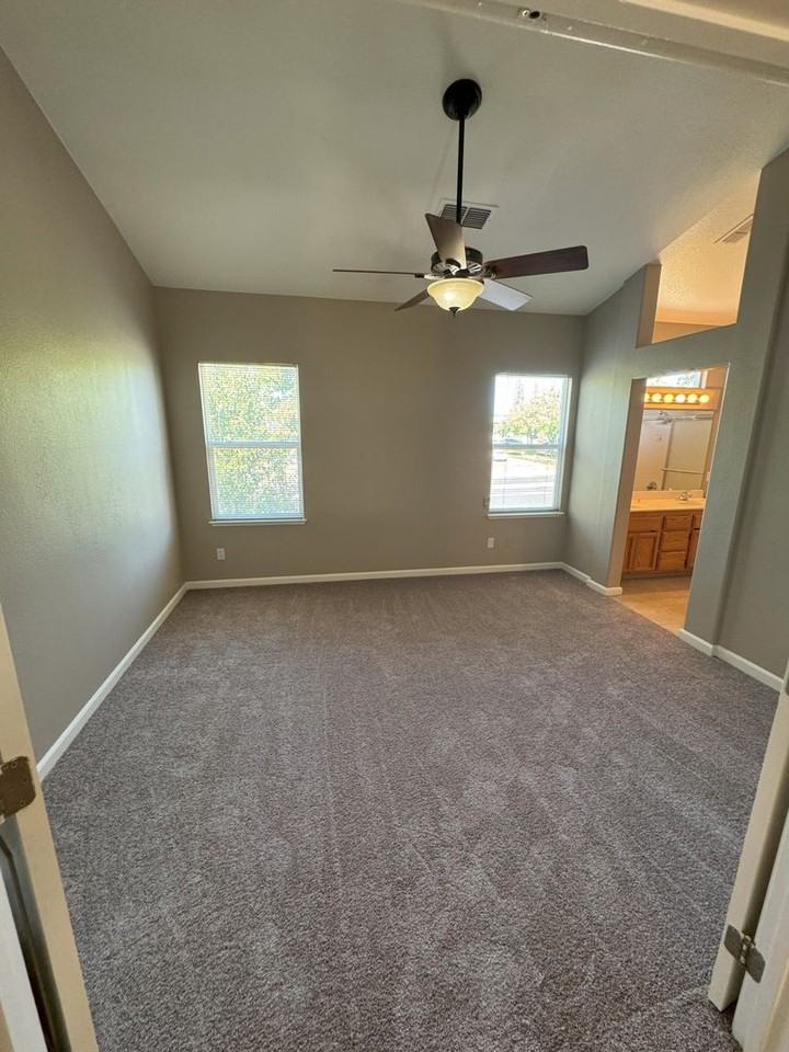 4904 Brittany Ct - Photo 7 of 16