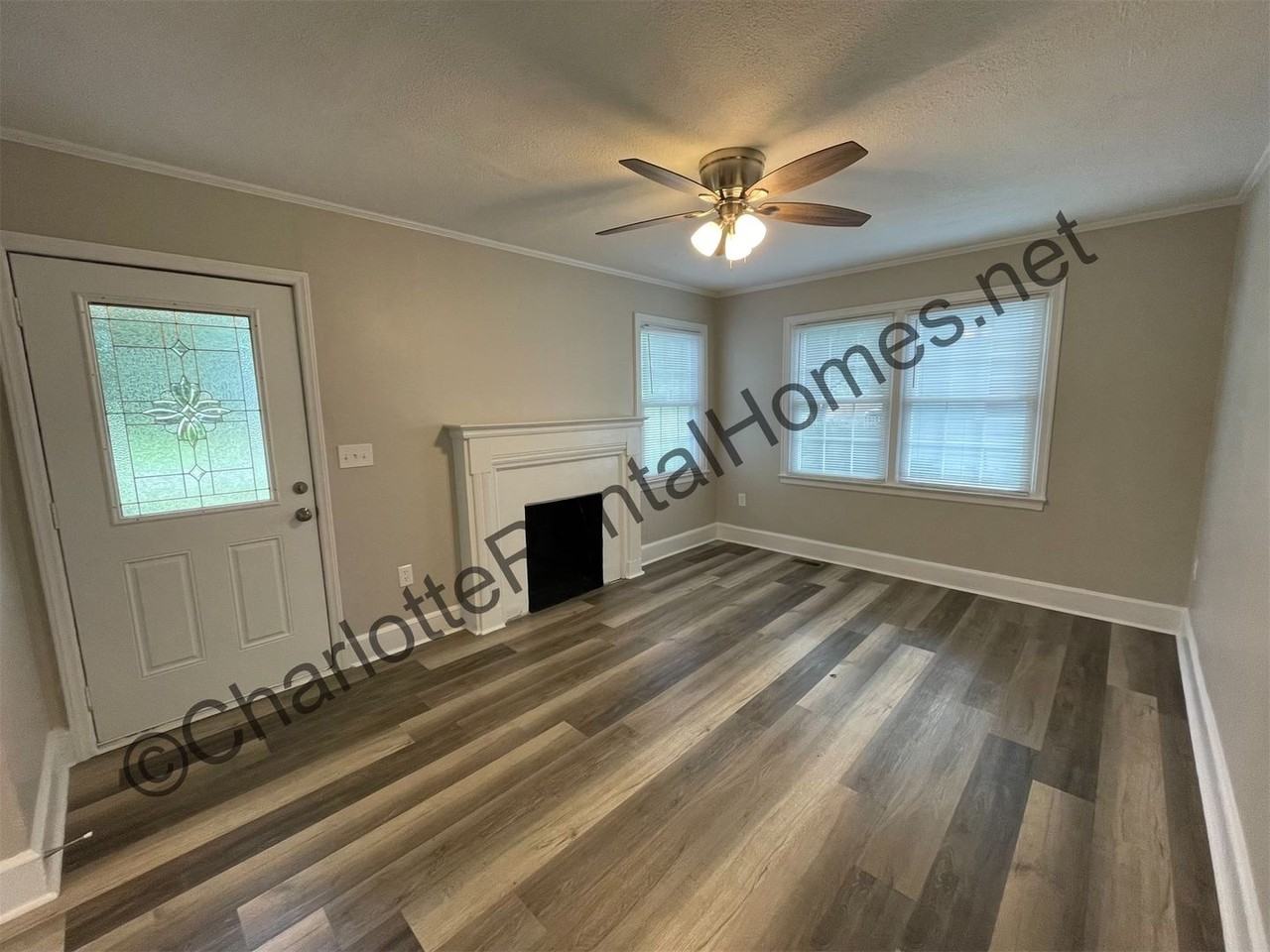1109 Craig Ave - Photo 2 of 10