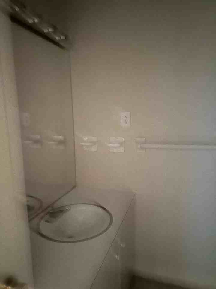 2632 Grosvenor Pl - Photo 7 of 11