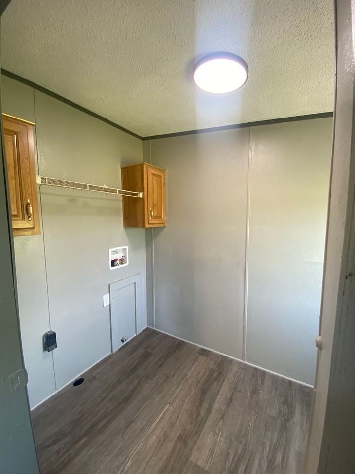 110 Private Road 178 - Photo 5 of 9