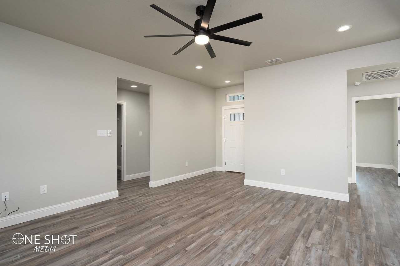 1728 Bandolero Rd - Photo 6 of 35
