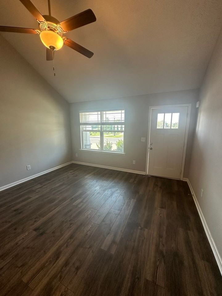 5216 Normandy Cob Dr - Photo 5 of 31