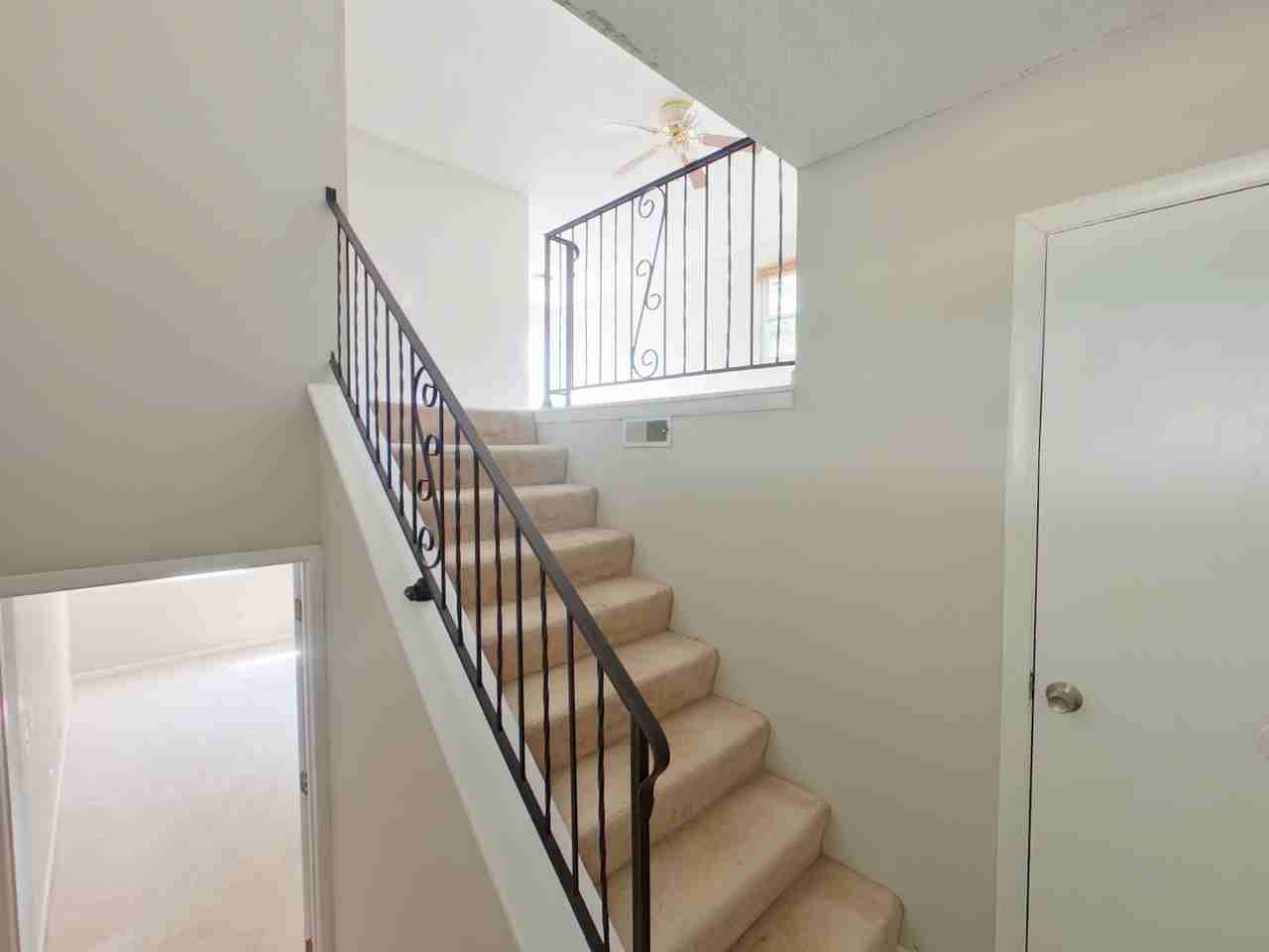 3013 W Hadden Ave - Photo 2 of 24
