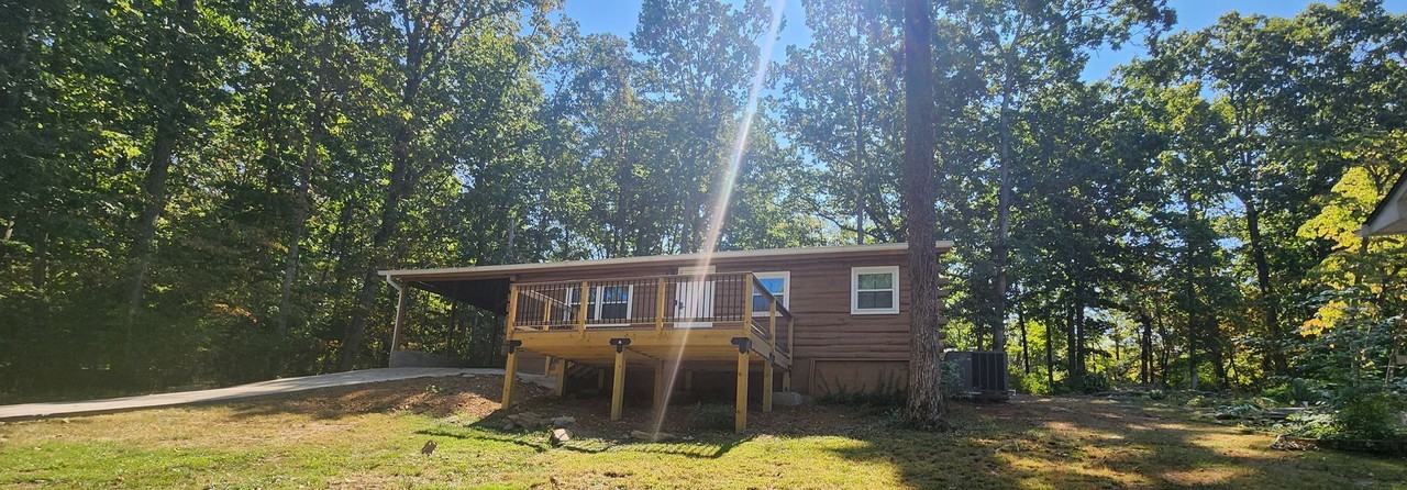 152 Lakeshire Dr - Photo 2 of 16
