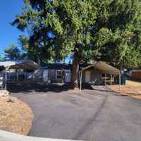 featured image of 523 Van Ness Ave