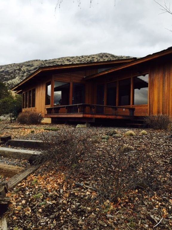 13931 Hill Rd - Photo 3 of 10