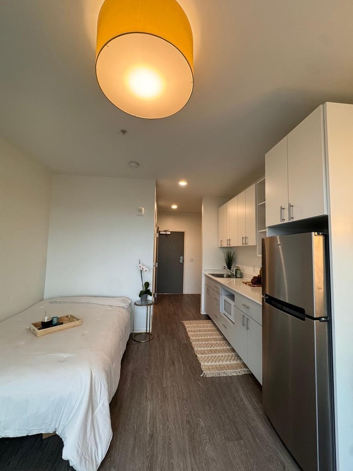 1554 Market St - Photo 2 of 22