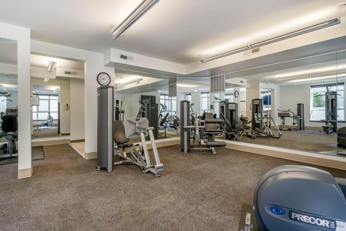 128 State St S - Photo 7 of 22