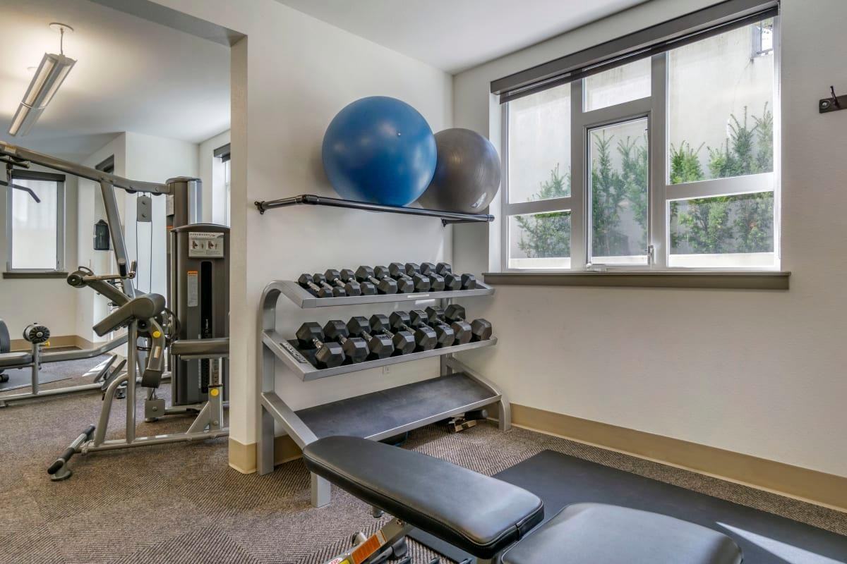 128 State St S - Photo 3 of 22