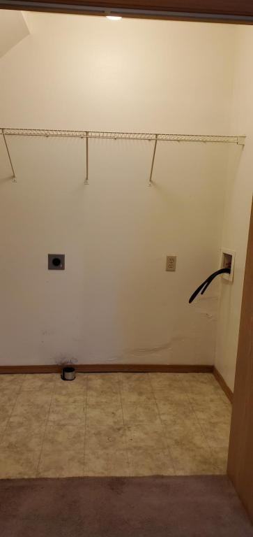 1402 W Frosty Dr - Photo 5 of 16