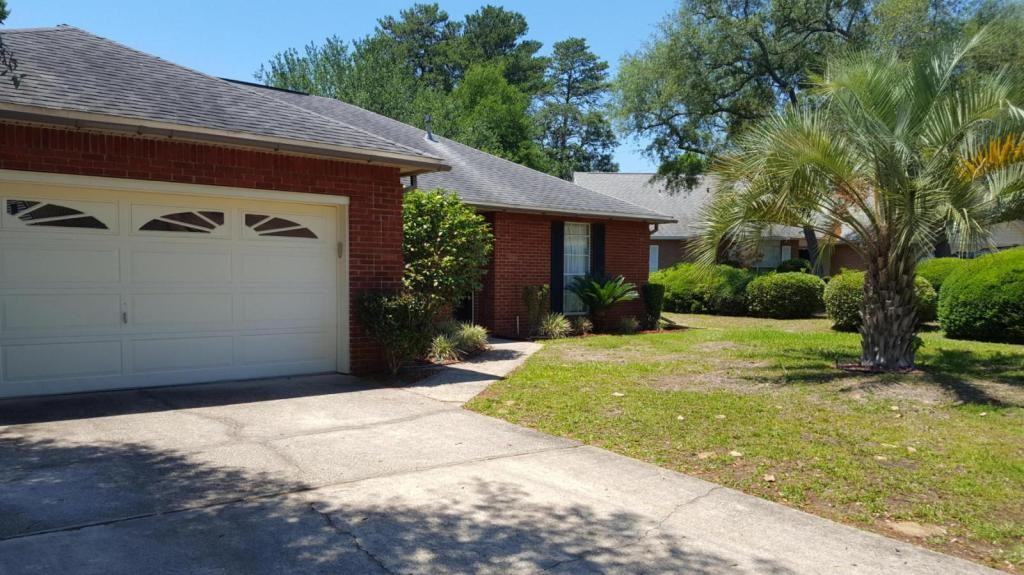 1592 Parkwood Ct W - Photo 2 of 28