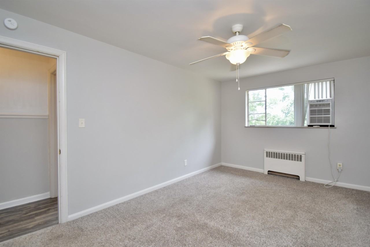 6142 Dryden Ave - Photo 2 of 30