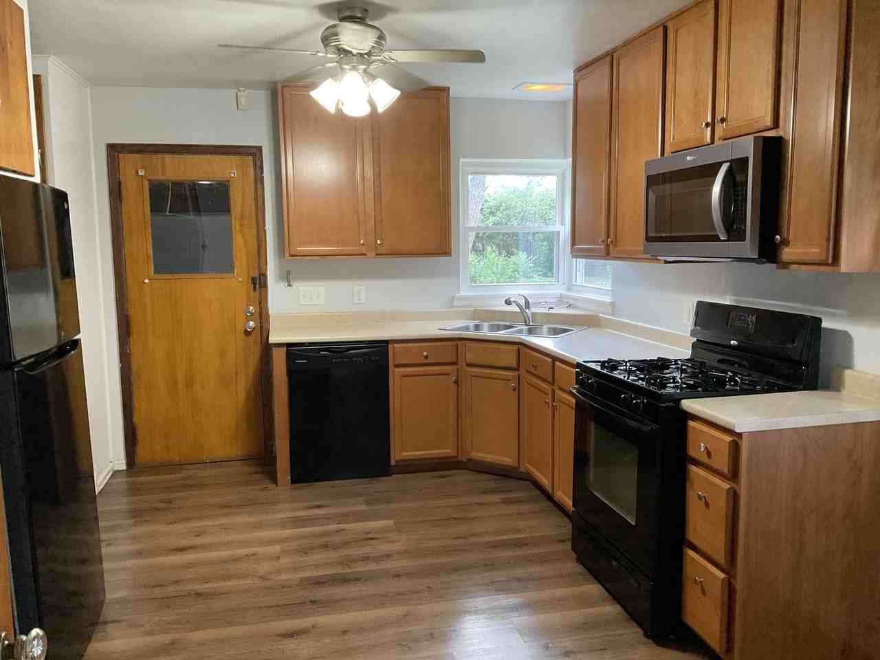 2507 Hobson Rd - Photo 3 of 14