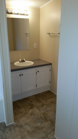 1000 Lucy Ln - Photo 2 of 7