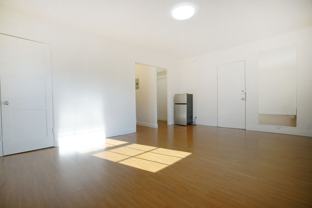 Mansfield 727 - Photo 1 of 1