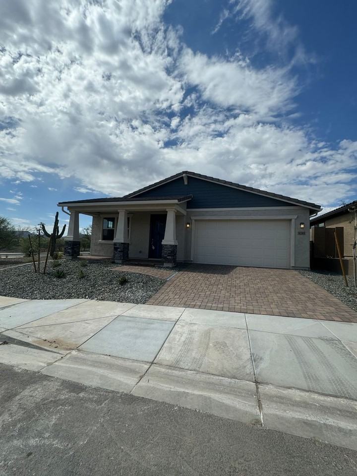 4340 W Bradshaw Creek Ln - Photo 3 of 19