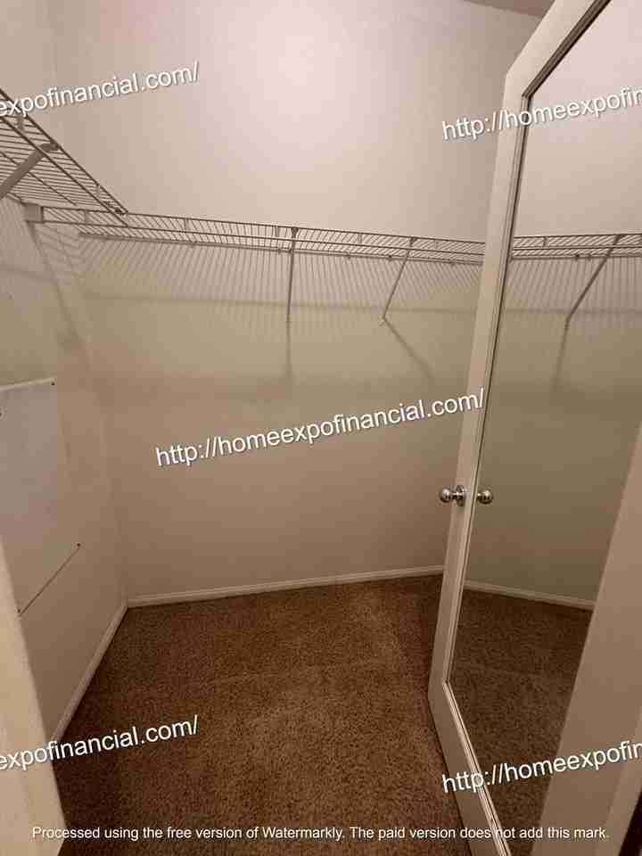 26295 Iris Ave #B - Photo 5 of 30