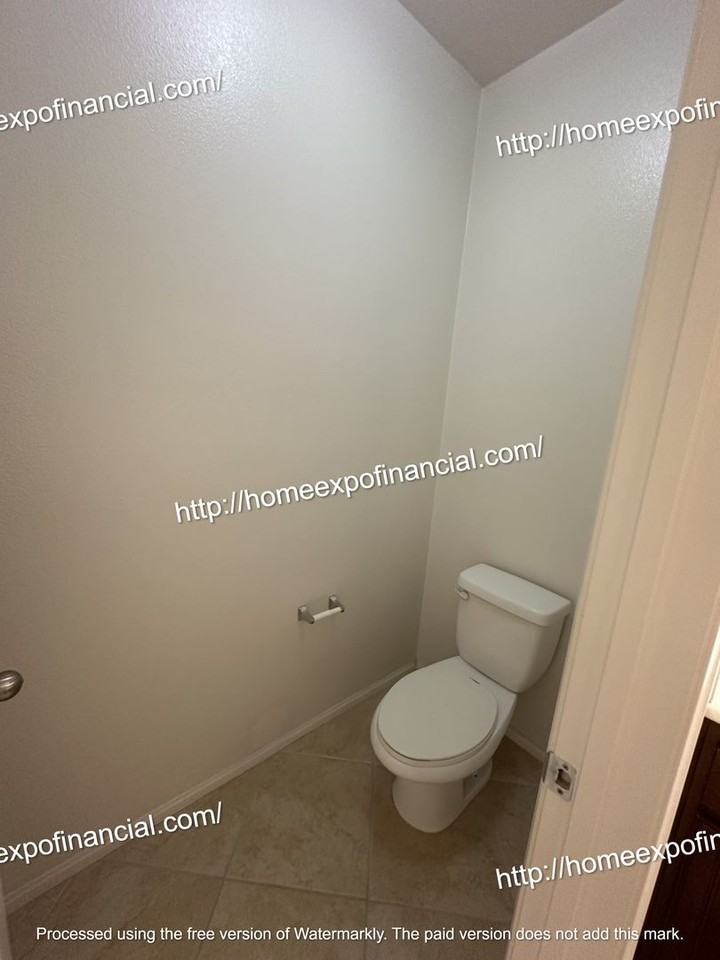 26295 Iris Ave #B - Photo 6 of 30