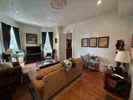 featured image of 1061 Cherokee Rd