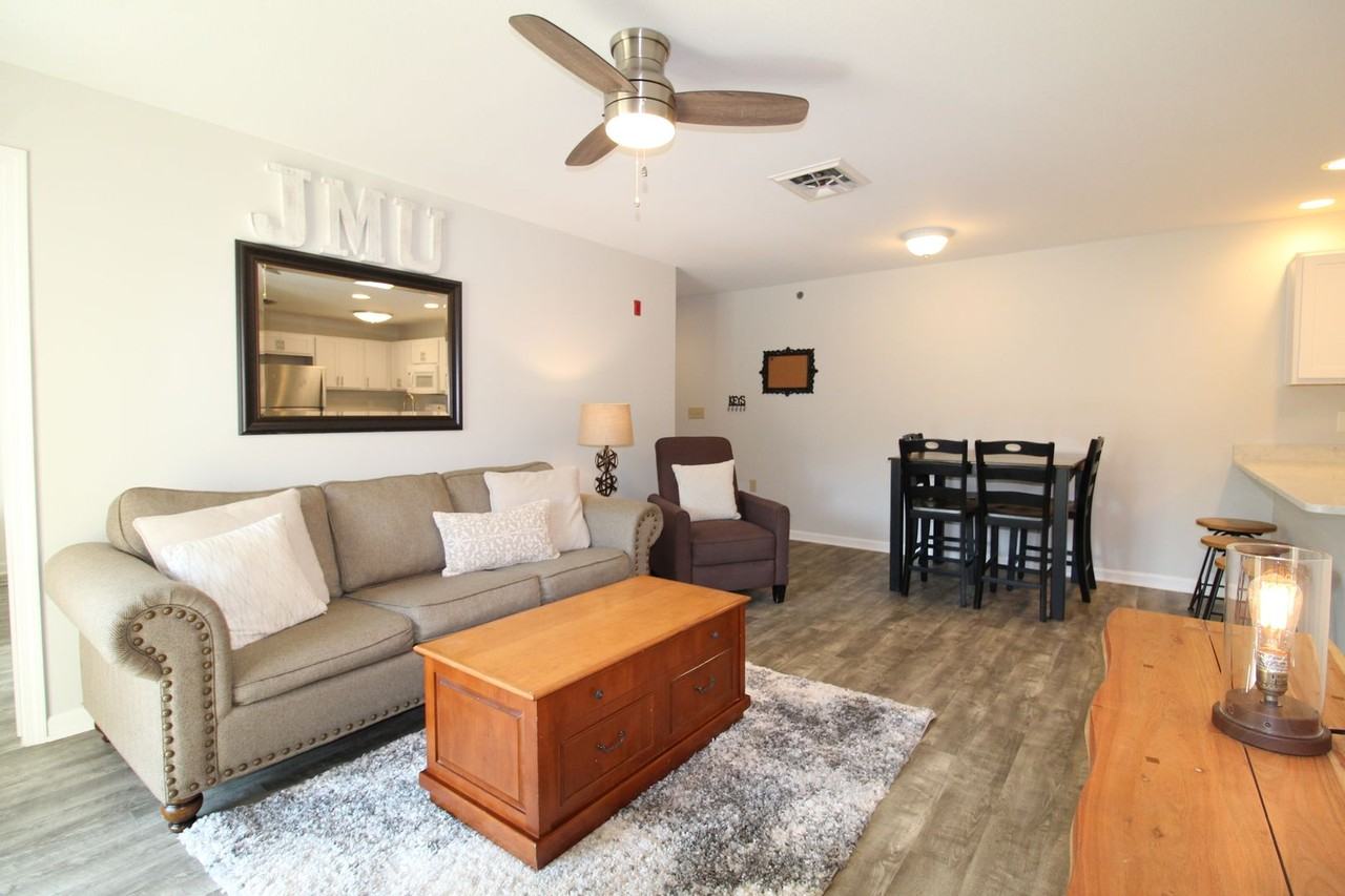 510 510 #204 - Photo 2 of 19