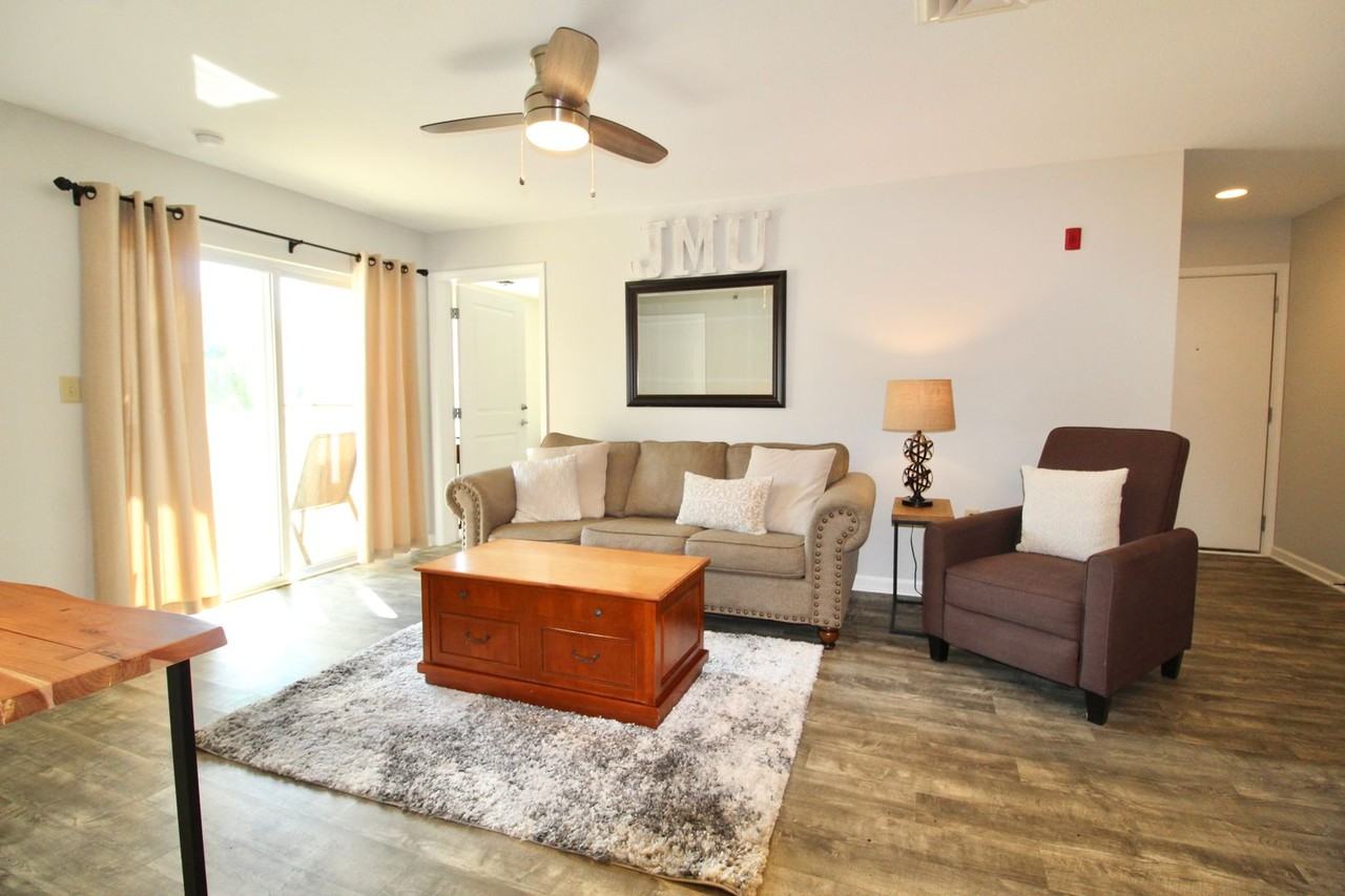 510 510 #204 - Photo 4 of 19