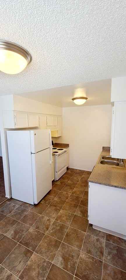 730 - Casa Grande Apartments - Photo 2 of 10