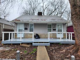 258 S Dearborn St - Photo 1 of 1