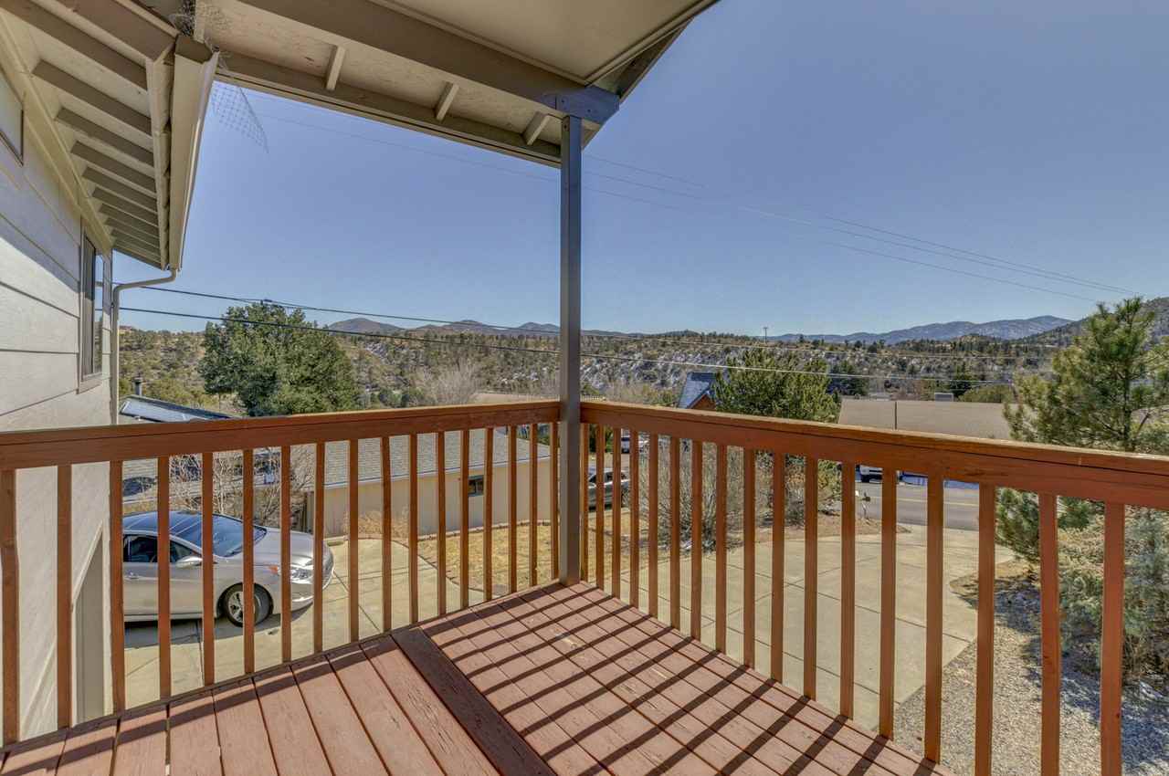 4700 E Robin Dr - Photo 3 of 30