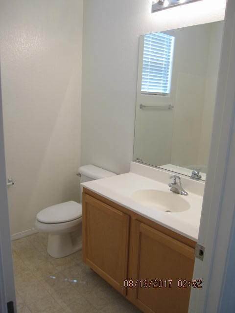 6235 Shamrock Lake Ave - Photo 6 of 16