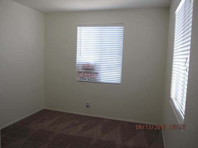 6235 Shamrock Lake Ave - Photo 7 of 16