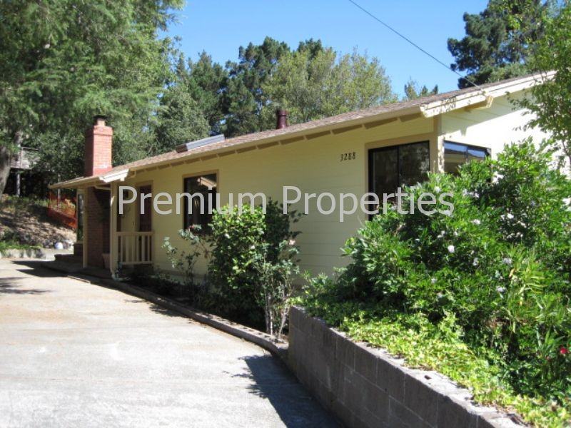 3288 Sweet Dr - Photo 2 of 13