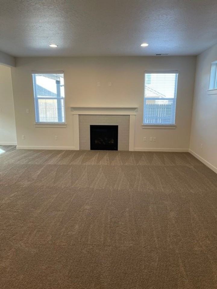 2483 Nw Jackpine Ln - Photo 3 of 22