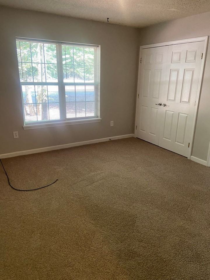 3830 Lassiter Mountain Apartments - Photo 3 of 7