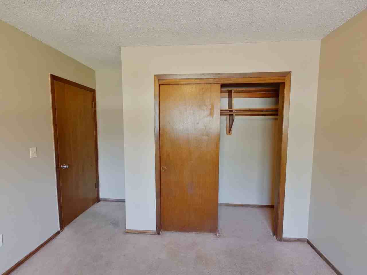 614 N Richmond Ave - Photo 5 of 18