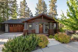 featured image of 2340 Nw Bens Ct