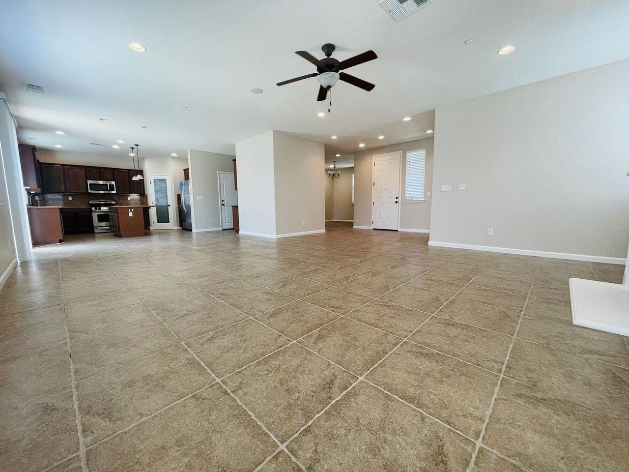 1065 Coriander Dr - Photo 2 of 18