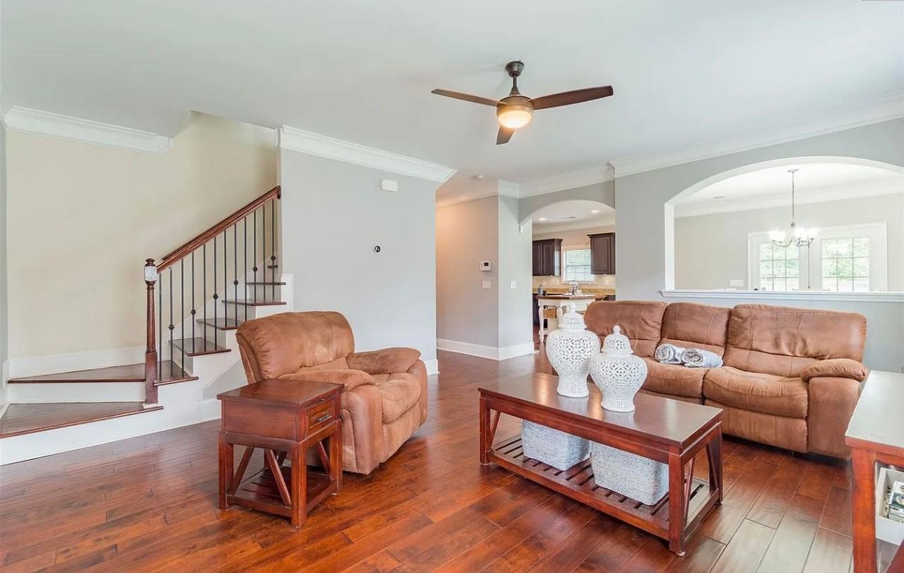 322 Tufton Ct - Photo 6 of 38