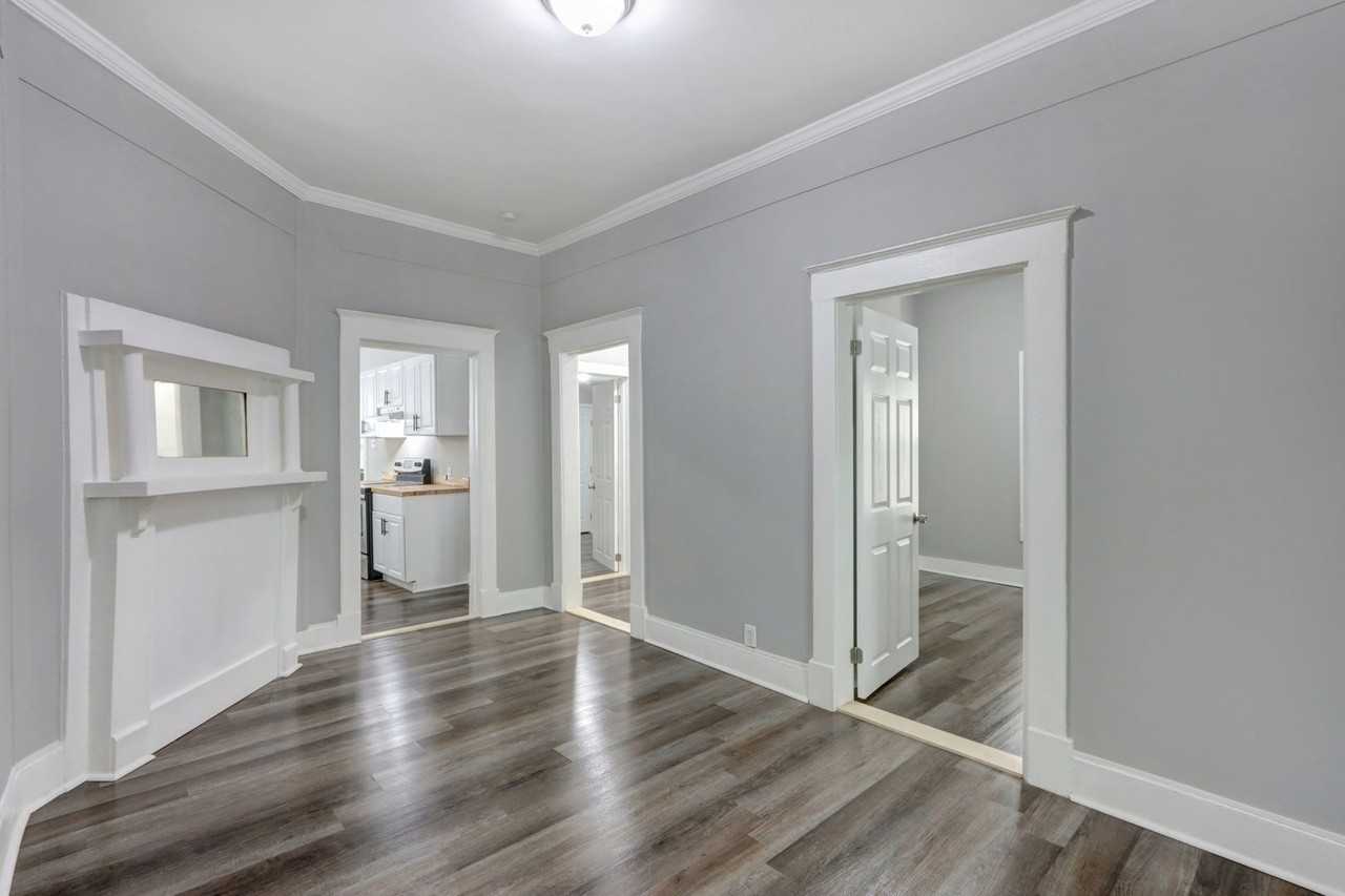 720 W Victory Dr - Photo 6 of 16