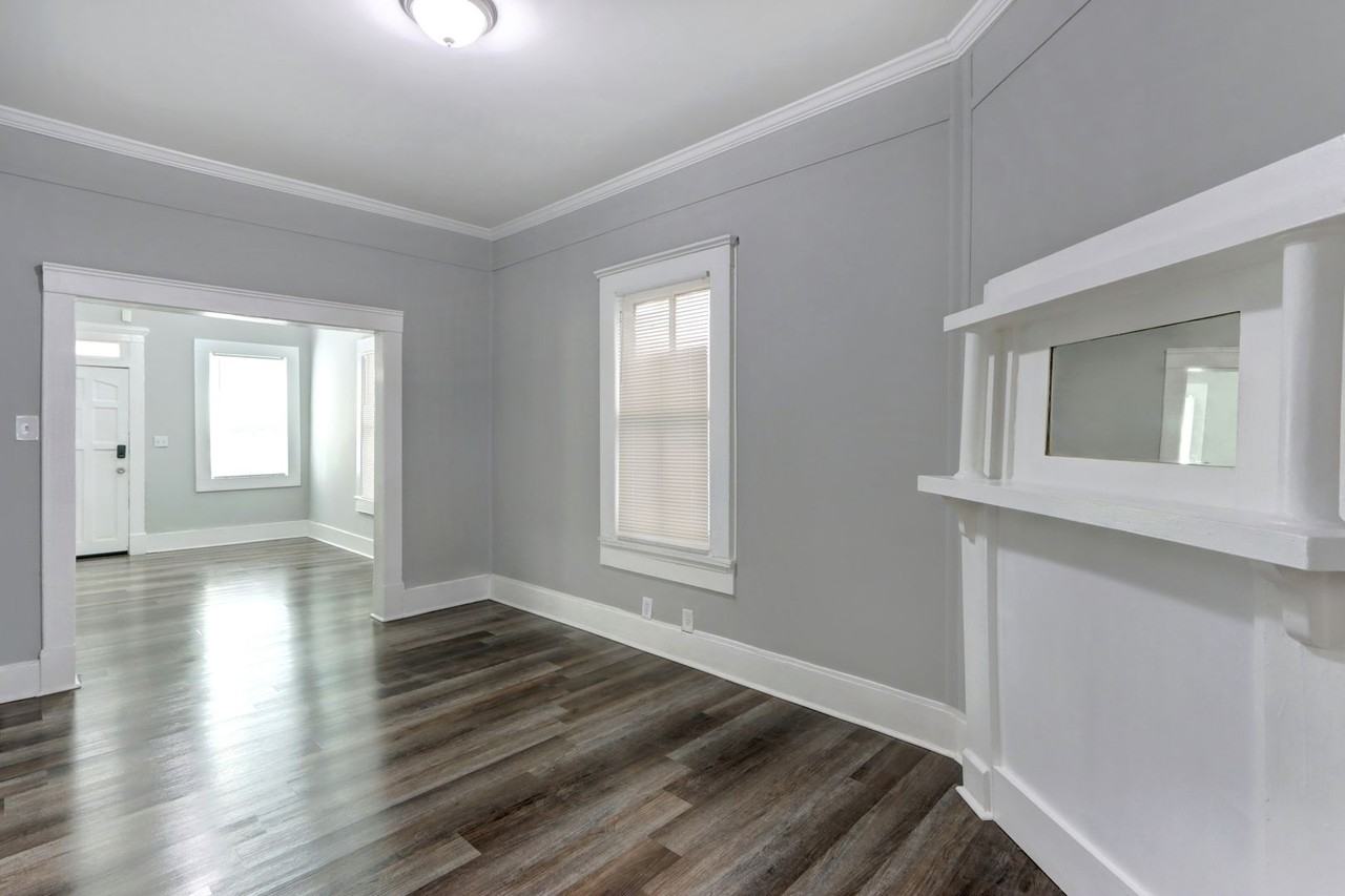 720 W Victory Dr - Photo 7 of 16