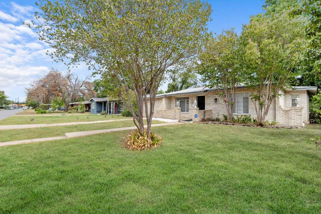 123 Haby Dr - Photo 2 of 23