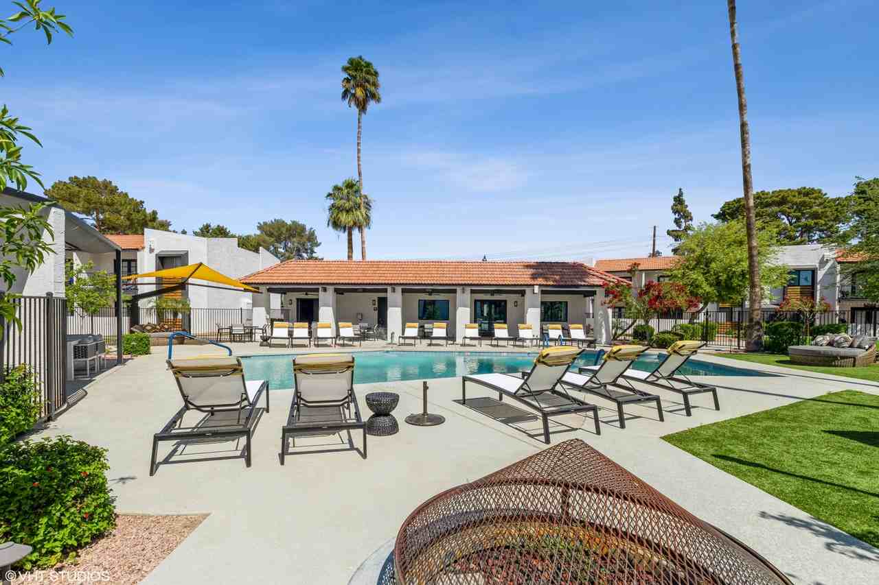 Tempe Vista - Photo 6 of 50